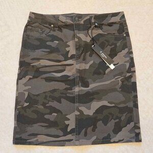 d.jeans Camo Skirt Womens Size #860